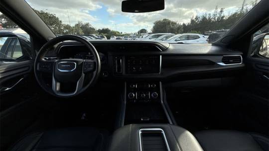 2023 GMC Yukon