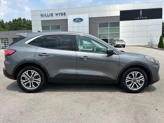 2022 ford escape sel
