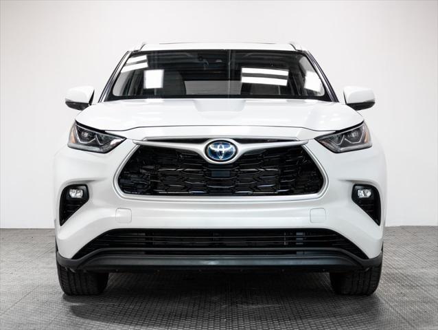 2022 toyota highlander hybrid xle