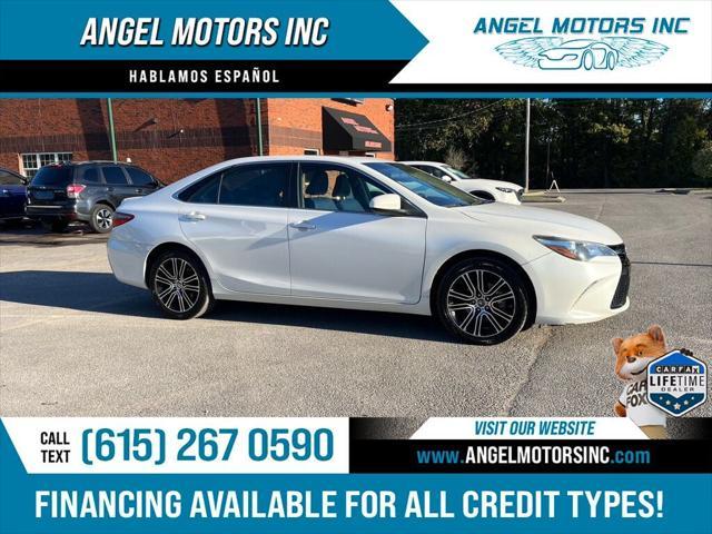 2016 toyota camry se