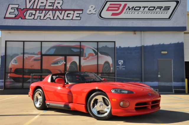 1994 dodge viper rt/10 sports car 4k miles,collector quality, window sticker