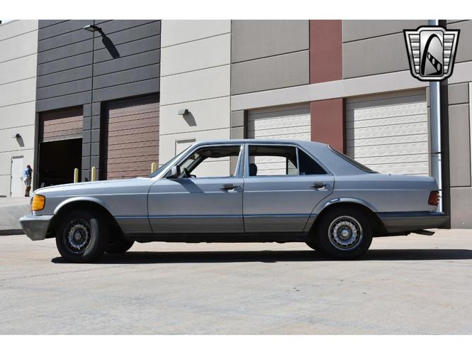 1983 mercedes-benz 300sd in o'fallon, illinois