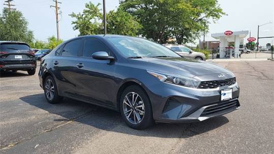 2022 kia forte lxs