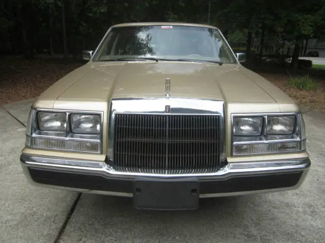 lincoln continental, excellent condition with less than 50,000 miles