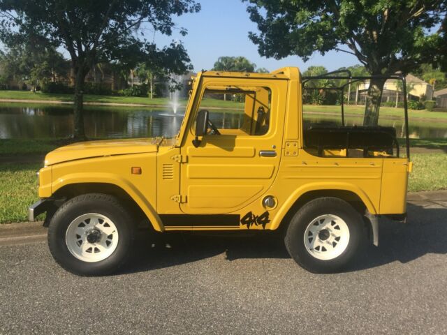 1982 daihasu f50 jk 2.5l diesel engene 4x4 4speed land cruiser