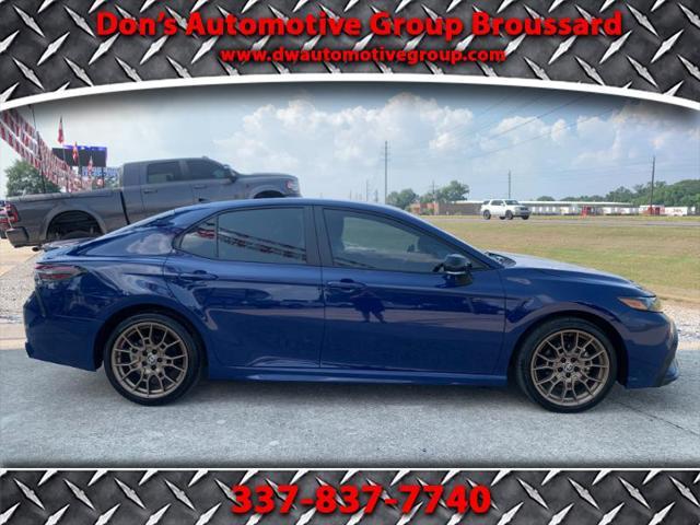 2024 toyota camry se