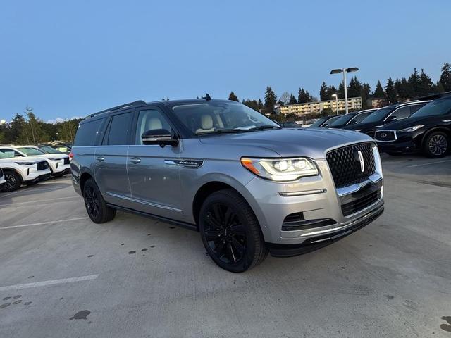 2022 lincoln navigator l black label