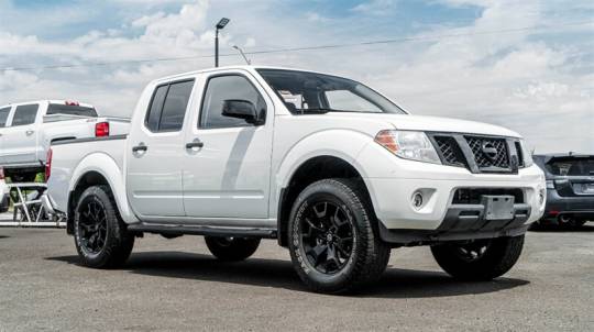 2020 nissan frontier sv