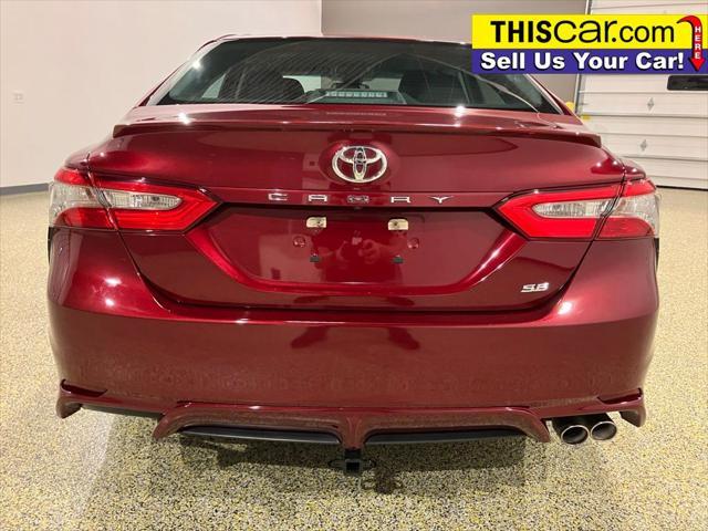 2018 toyota camry le