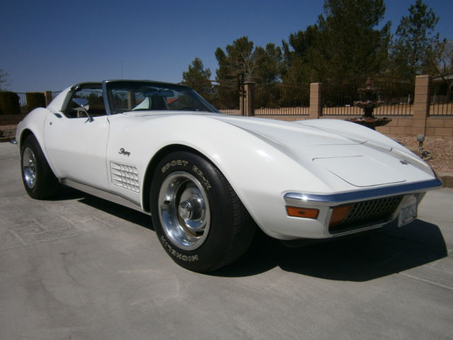 1972 corvette, original numbers matching th400 auto transmission / 350 engine