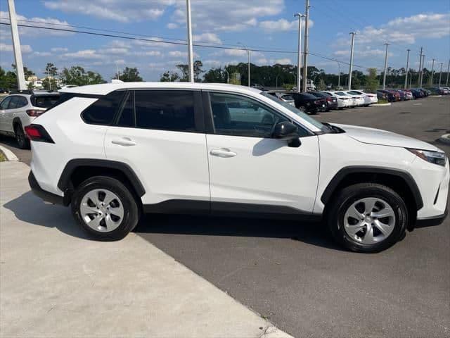 2023 toyota rav4 le in orlando, florida