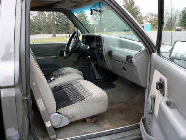 1991 ford ranger 3.0 v6 - 5 speed - good transportation