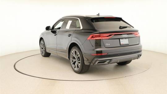 2022 Audi Q8