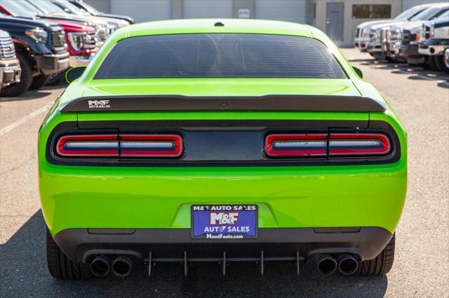 2023 dodge challenger r/t