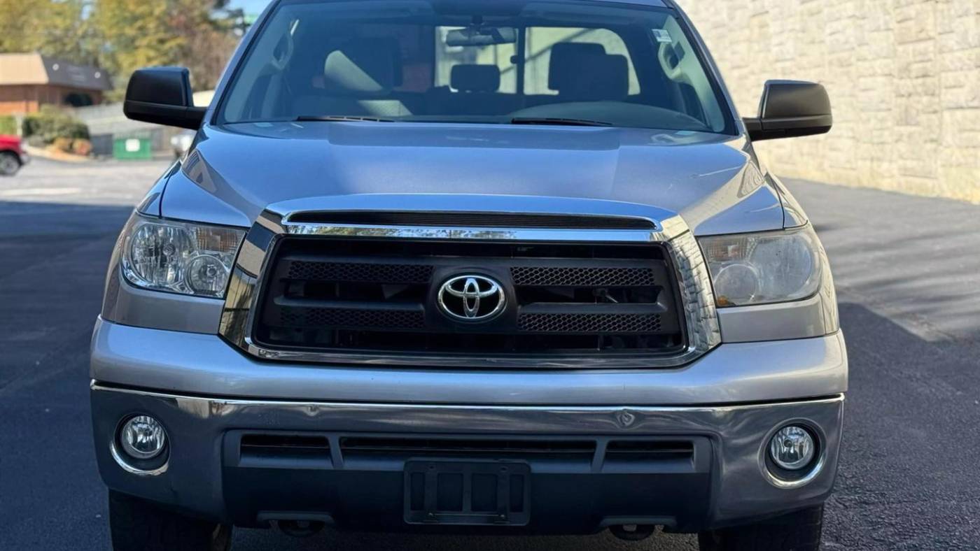 2012 toyota tundra grade
