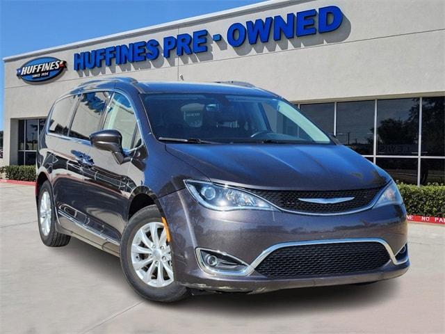 2018 chrysler pacifica touring-l