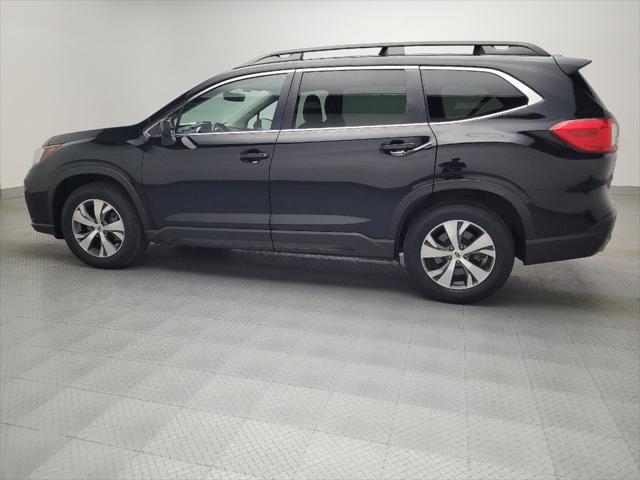2022 subaru ascent premium 8-passenger