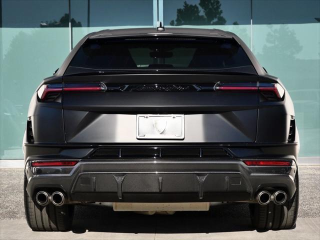 2023 lamborghini urus performante