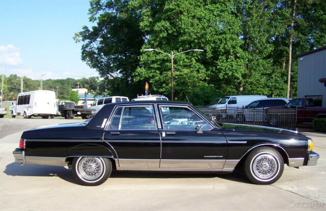 1986 brougham used 5l v8 16v automatic rwd