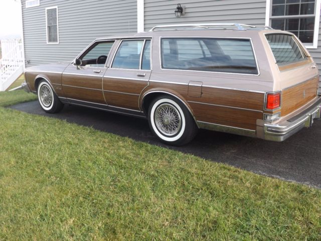 1984 oldsmobile custom cruiser wagon
