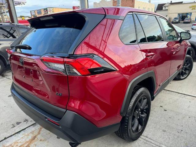 2023 toyota rav4 le