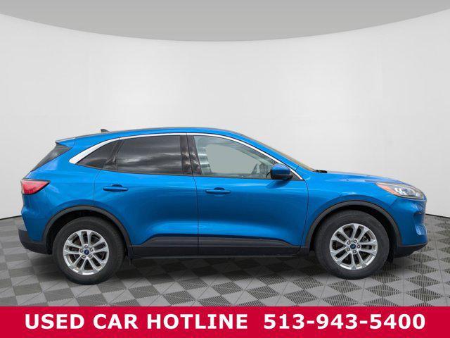 2020 ford escape se