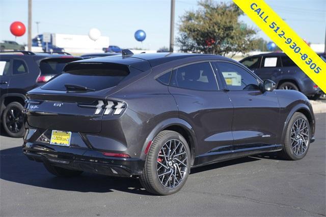 2021 ford mustang mach-e gt