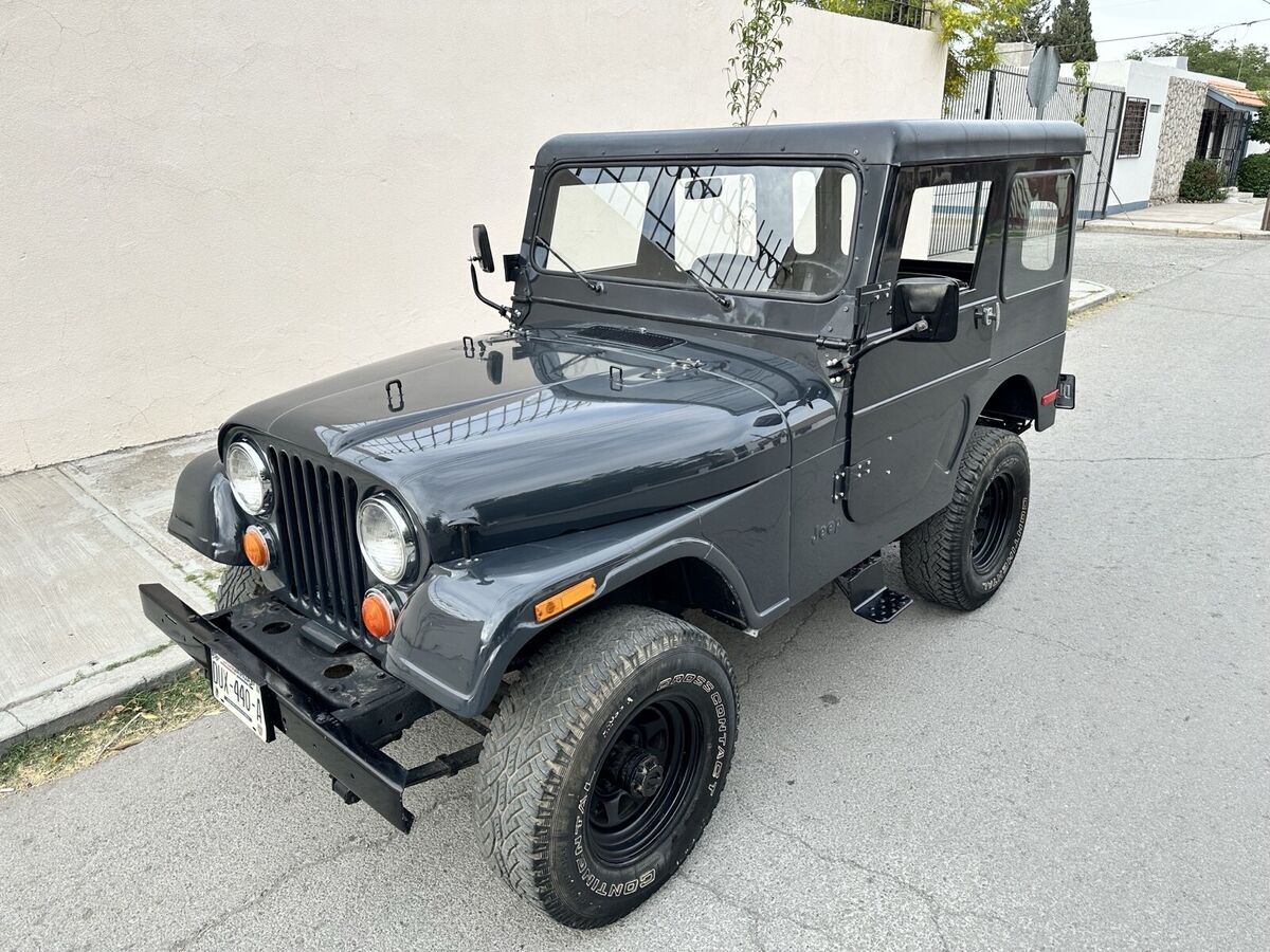 1980 jeep cj-5 sportscar blue