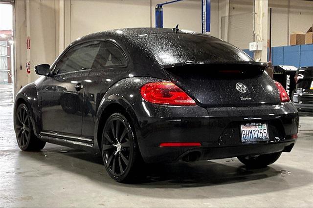 2012 volkswagen beetle base