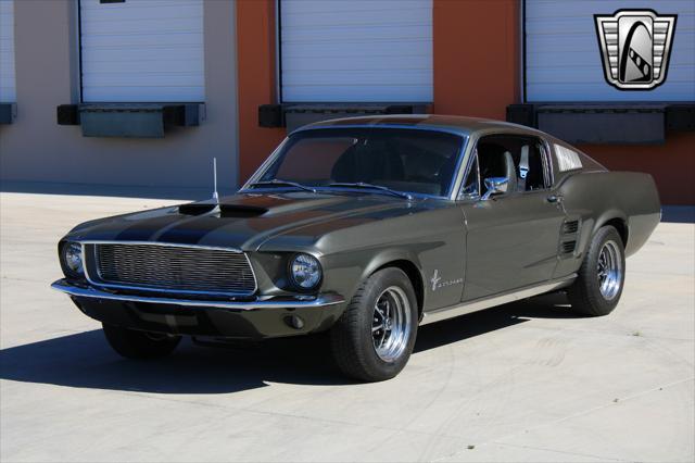 1967 ford mustang base