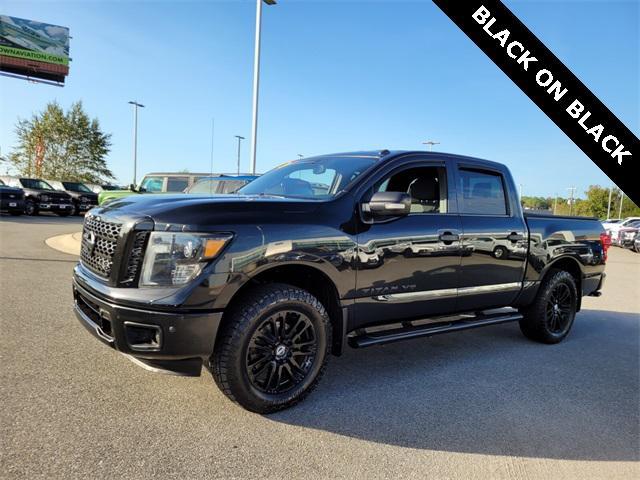 2019 nissan titan sv