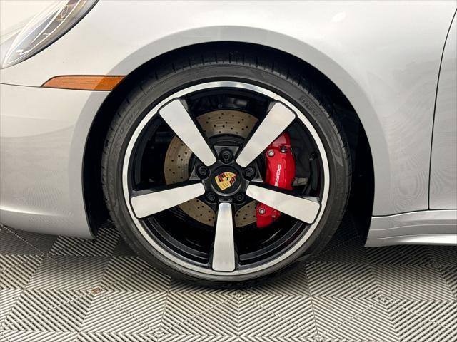 2024 porsche 911 carrera s