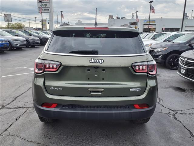 2021 jeep compass latitude