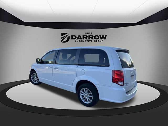 2020 dodge grand caravan se