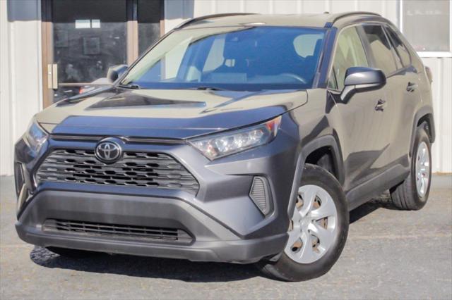 2020 toyota rav4 le