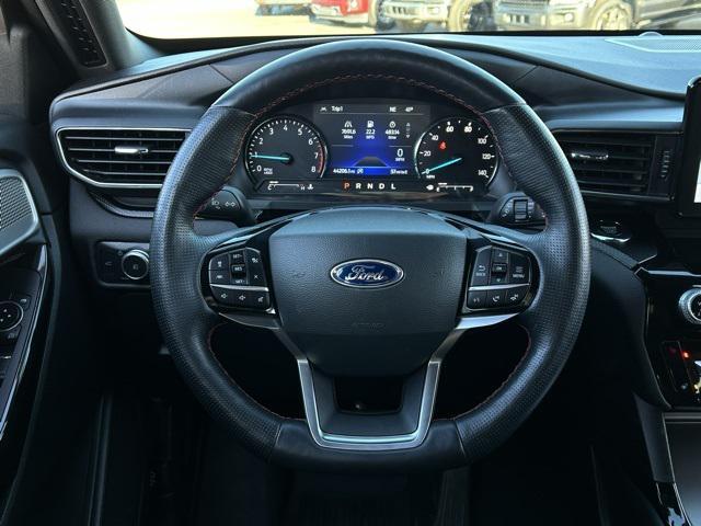 2022 ford explorer st-line