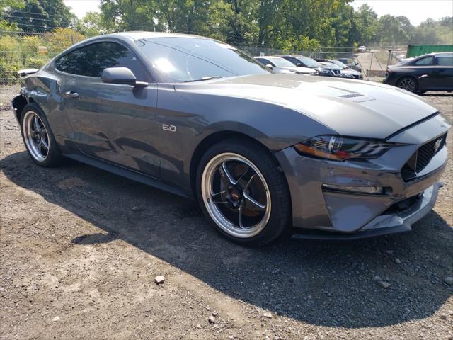2022 ford mustang gt