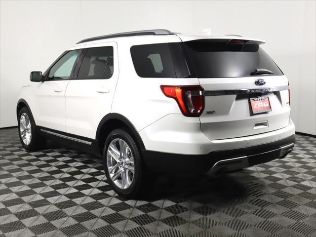 2017 ford explorer xlt