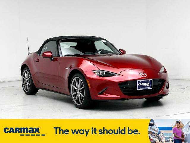2022 mazda mx-5 miata grand touring