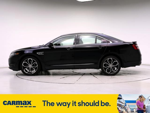2016 ford taurus sho