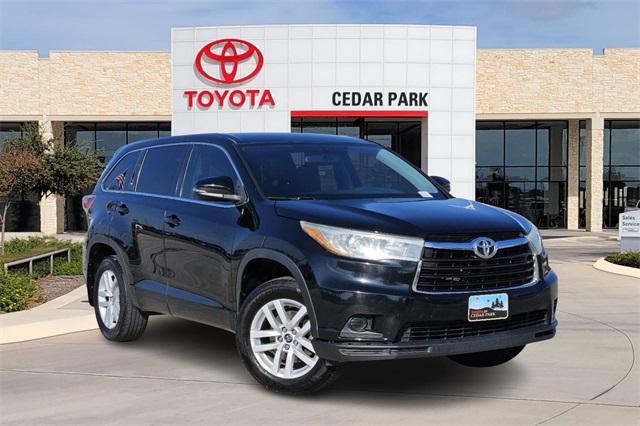 2016 toyota highlander le