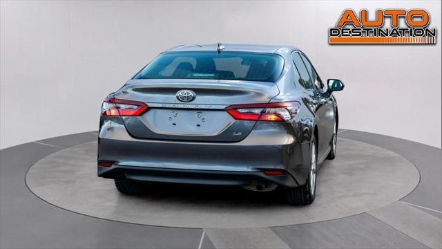 2023 toyota camry le