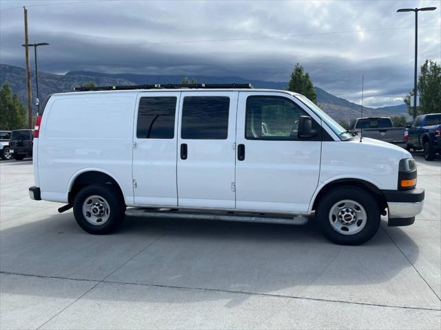 2017 gmc savana 2500 work van