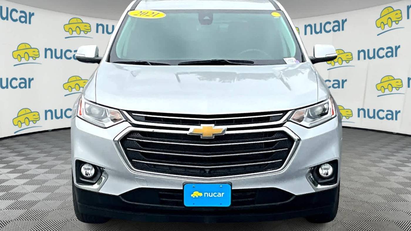2021 chevrolet traverse lt leather