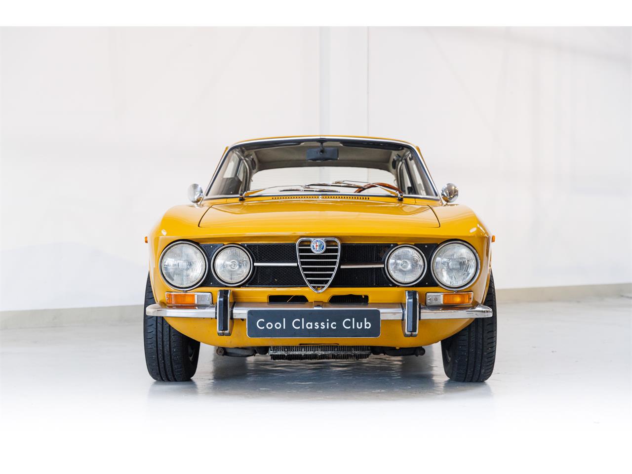 1971 alfa romeo 1750 gtv