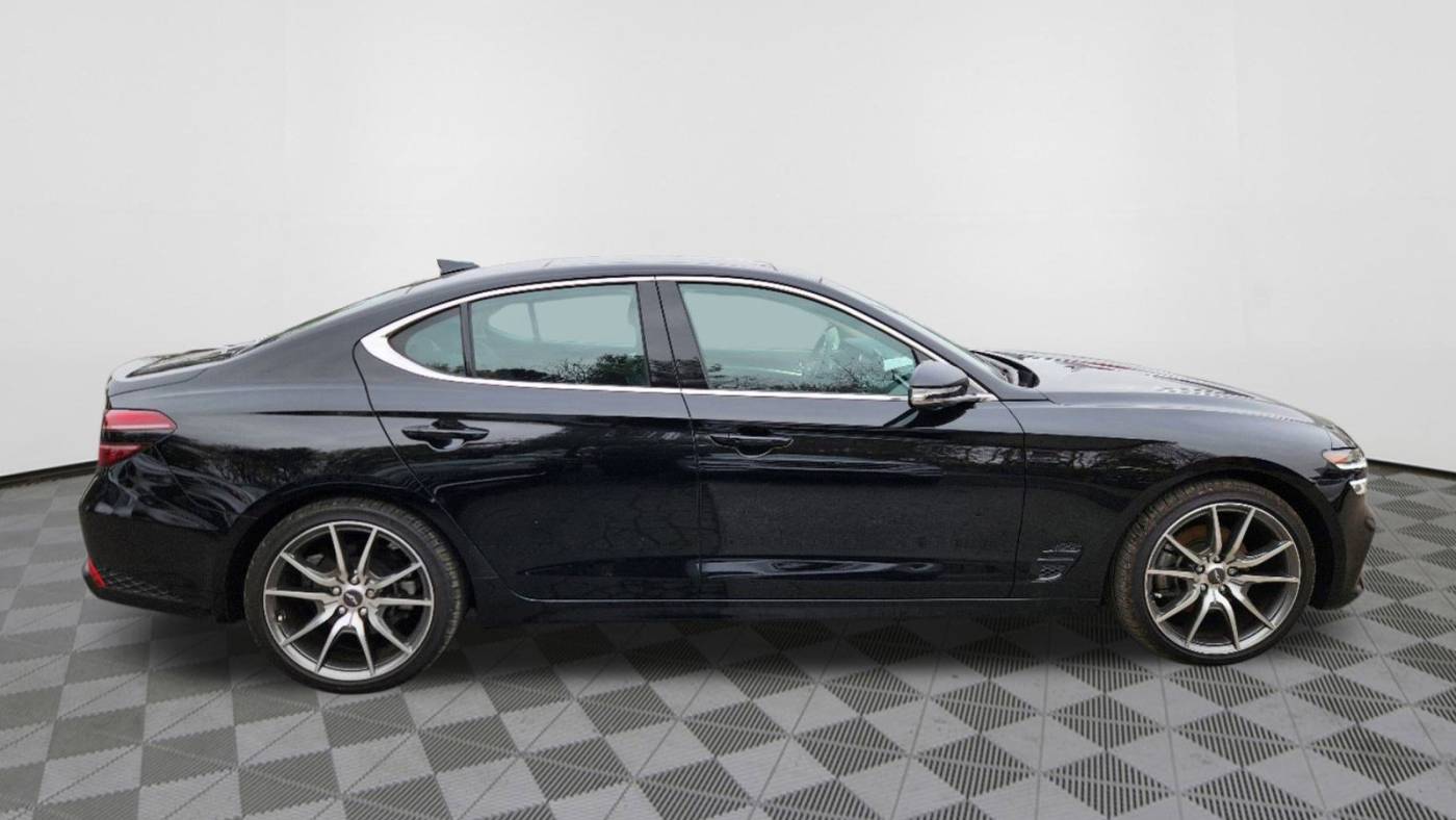 2022 genesis g70 2.0t