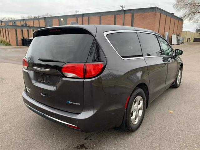 2019 chrysler pacifica hybrid touring plus