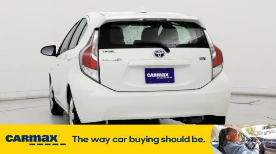 2016 Toyota Prius C