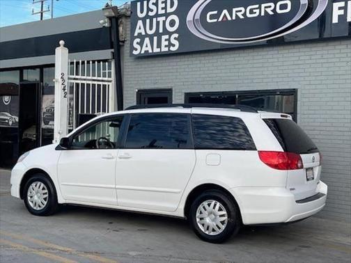 2009 toyota sienna