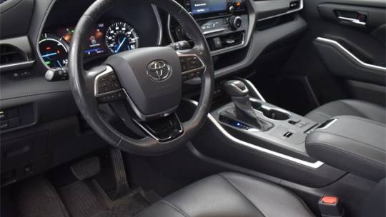 2021 toyota highlander hybrid xle